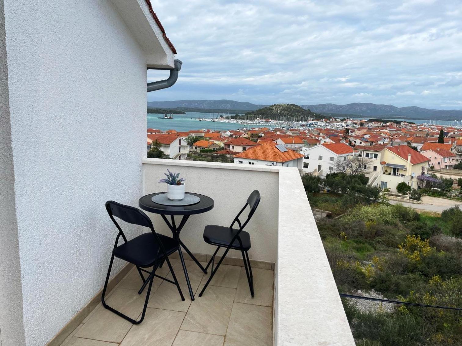 מורטר Apartments Kostelic חדר תמונה