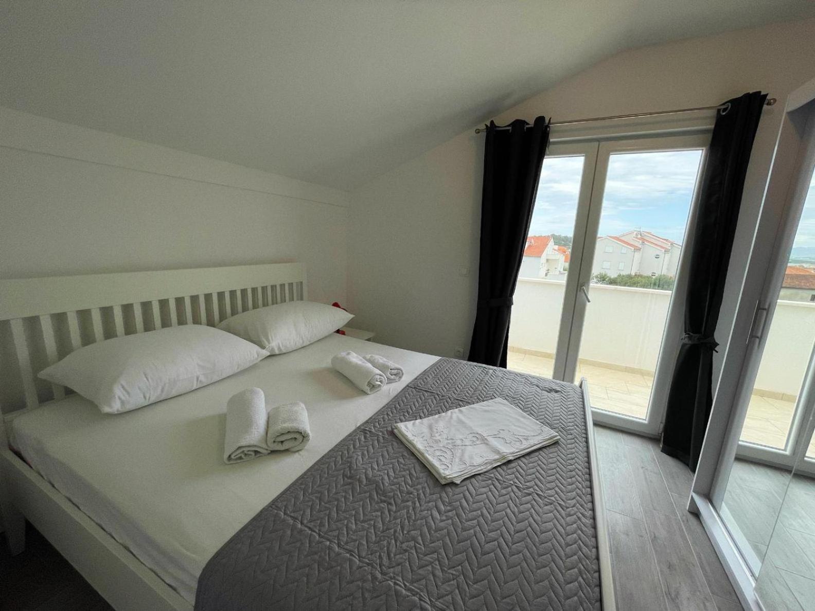מורטר Apartments Kostelic מראה חיצוני תמונה